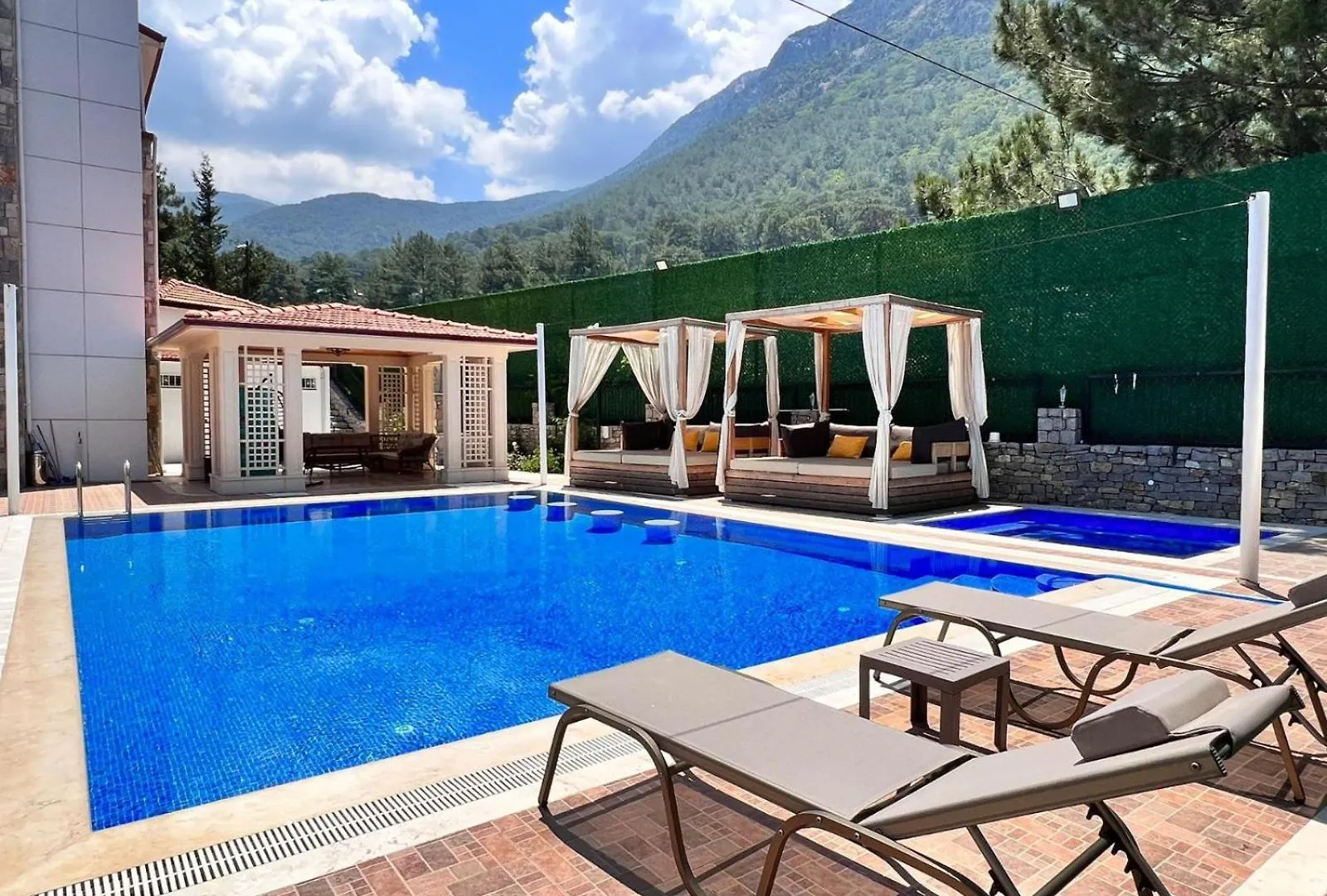 Gulistan Villa - 7 Bedroom Villa In Ovacik Fethiye